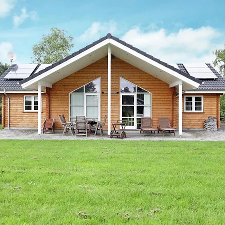 Prázdninový dům Holiday Home Astraede *