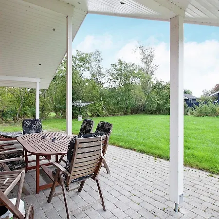 Holiday Home Astraede Casa de Férias Rødbyhavn